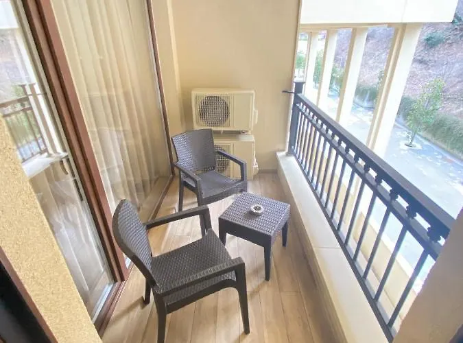 Argisht 647 Apartamento Golden Sands